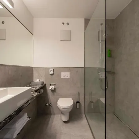 Hotel Krone 4*
